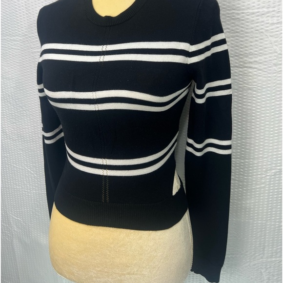 Women's Guess Black and White Striped Cropped Long Sleeve Cropped Sweater Size S - Picture 8 of 11